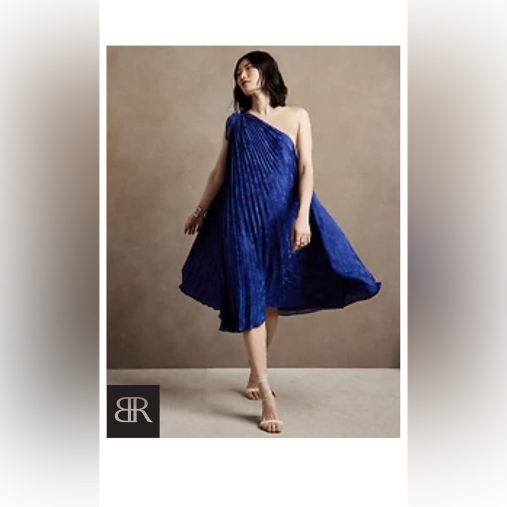 Banana Republic Pleated One Shoulder Dress. Voltage Blue. Size Small.
